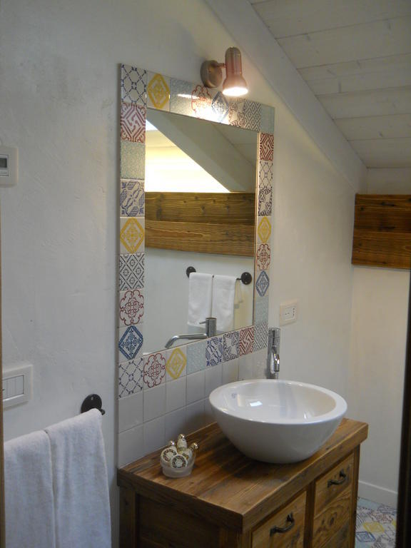 La Vita In Campagna Villa di Tirano Room photo
