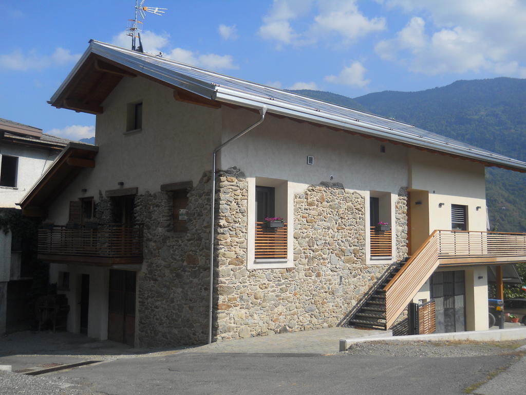 La Vita In Campagna Villa di Tirano Exterior photo